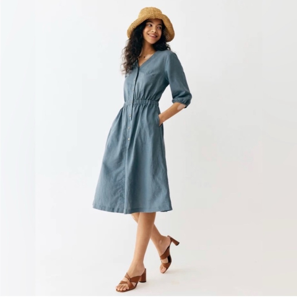 Elegant Blue Midi Dress